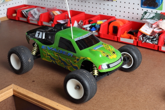 Duratrax Evader Re-assembled
